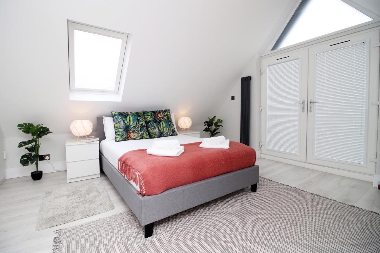 New 2 Bed Comfort - Functional - Secure - Private Кардифф Экстерьер фото