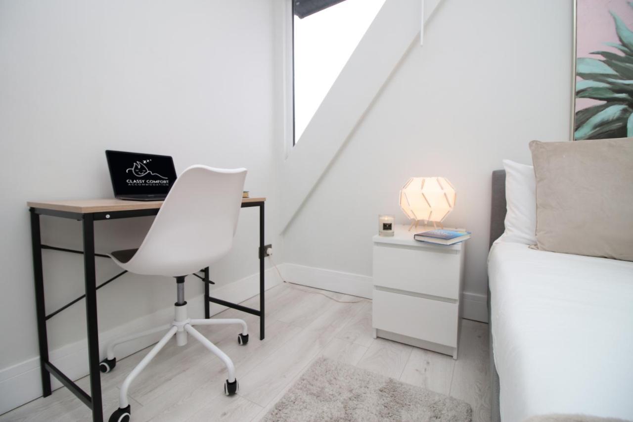 New 2 Bed Comfort - Functional - Secure - Private Кардифф Экстерьер фото