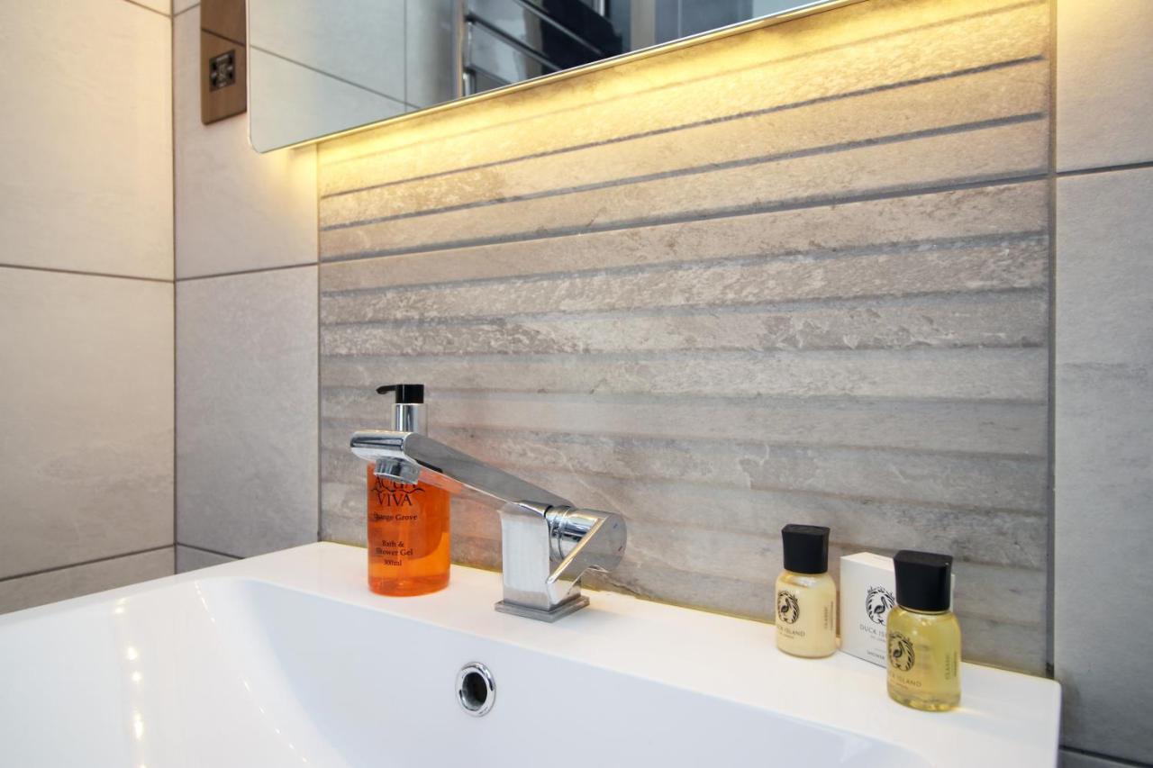 New 2 Bed Comfort - Functional - Secure - Private Кардифф Экстерьер фото
